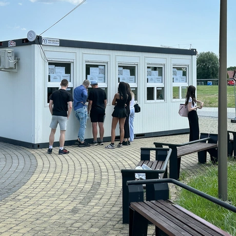 Rzeszów - KultURalia 2025. Budowa miasteczka studenckiego i wielkiej sceny koncertowej - fot 8