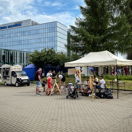 Rzeszów - Moc Odkrywców - Rzeszowski Piknik Nauki i Techniki 2025 - fot 23