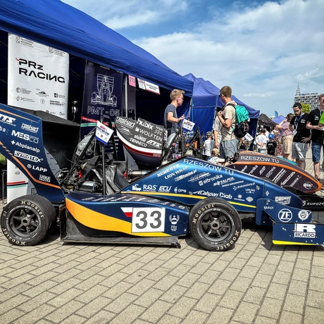 Rzeszów - Moc Odkrywców - Rzeszowski Piknik Nauki i Techniki 2025 - fot 21