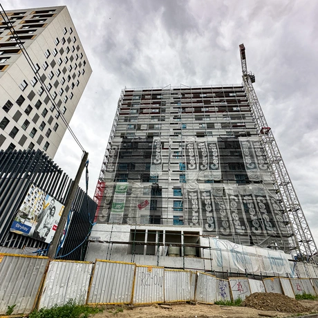 Rzeszów - II etap budowy kompleksu KrakoVska w Rzeszowie [czerwiec 2025] - fot 16