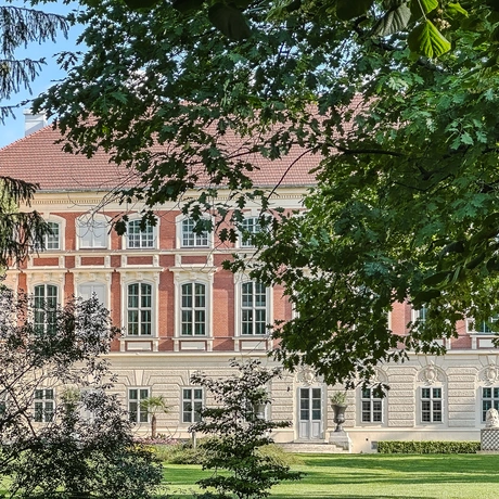 Rzeszów - Spacer po parku łańcuckiego Zamku - fot 29