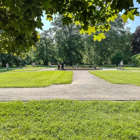 Rzeszów - Spacer po parku łańcuckiego Zamku - fot 14