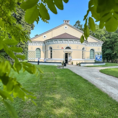 Rzeszów - Spacer po parku łańcuckiego Zamku - fot 49