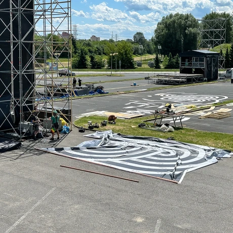 Rzeszów - Budowa sceny Koncertu Głównego ESK 2025 - fot 4