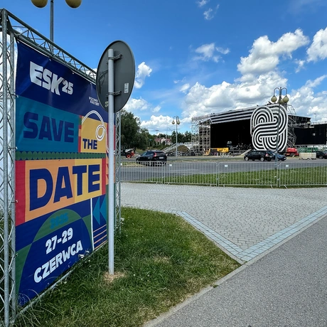 Rzeszów - Budowa sceny Koncertu Głównego ESK 2025 - fot 24