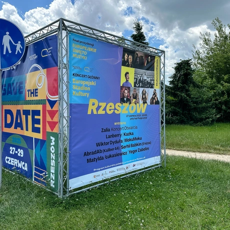 Rzeszów - Budowa sceny Koncertu Głównego ESK 2025 - fot 27