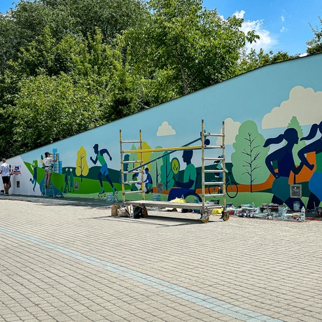 Rzeszów - Tworzenie nowego muralu przy hali Podpromie w Rzeszowie [25.06.2025] - fot 12