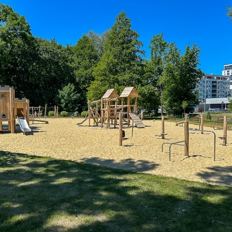 Rzeszów - Lato w zrewitalizowanym parku na osiedlu Słocina [lipiec 2025] - fot 58