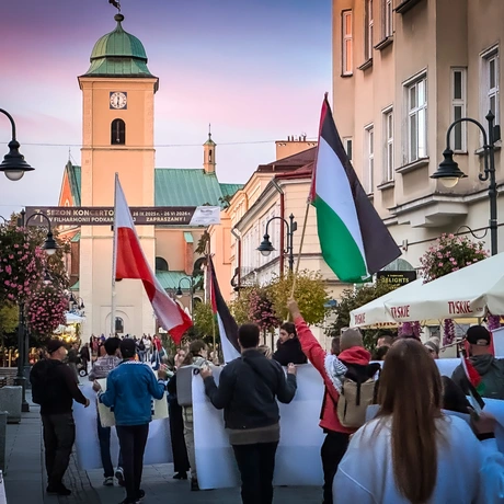 Rzeszów - Pro-palestyński protest w Rzeszowie [27.09.2025] - fot 18