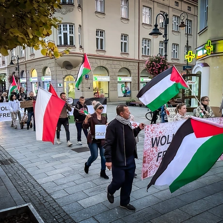 Rzeszów - Pro-palestyński protest w Rzeszowie [27.09.2025] - fot 14