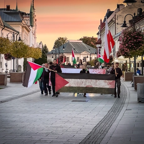 Rzeszów - Pro-palestyński protest w Rzeszowie [27.09.2025] - fot 10