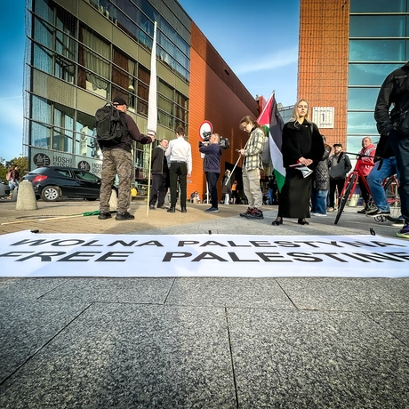 Rzeszów - Pro-palestyński protest w Rzeszowie [27.09.2025] - fot 2
