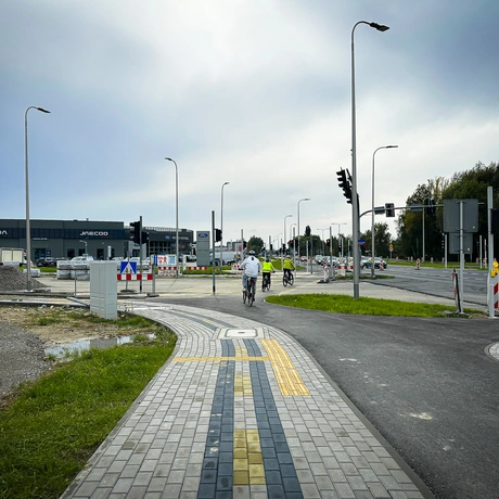 Rzeszów - Budowa połączenia al. Krzyżanowskiego z ul. Wieniawskiego [październik 2025] - fot 11