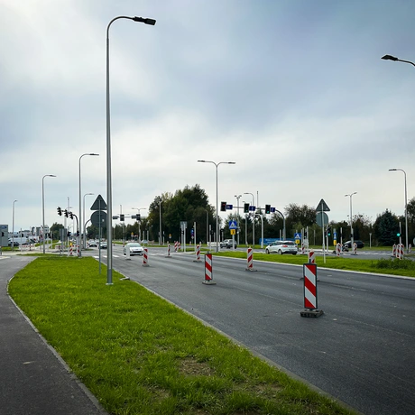 Rzeszów - Budowa połączenia al. Krzyżanowskiego z ul. Wieniawskiego [październik 2025] - fot 19