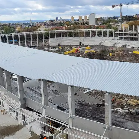 Rzeszów - Budowa Podkarpackiego Centrum Lekkiej Atletyki przy ul. Wyspiańskiego [październik 2025] - fot 8