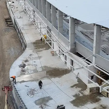 Rzeszów - Budowa Podkarpackiego Centrum Lekkiej Atletyki przy ul. Wyspiańskiego [październik 2025] - fot 9