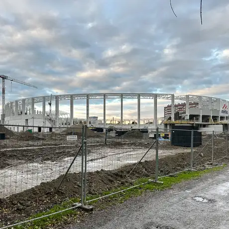 Rzeszów - Budowa Podkarpackiego Centrum Lekkiej Atletyki przy ul. Wyspiańskiego [październik 2025] - fot 5