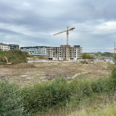 Rzeszów - Budowa wielorodzinnych budynków mieszkalnych przy ul. Sieciecha w Rzeszowie [październik 2025] - fot 14