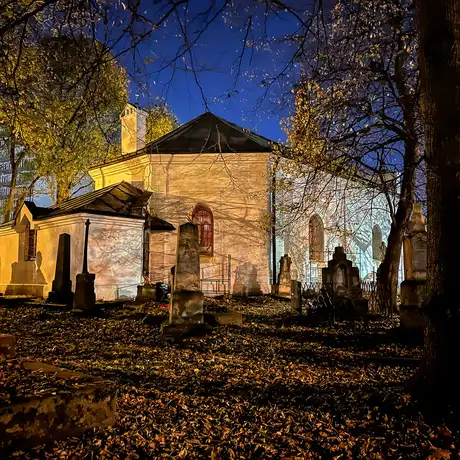 Rzeszów - Noc Wszystkich Świętych na Starym Cmentarzu w Rzeszowie - fot 6
