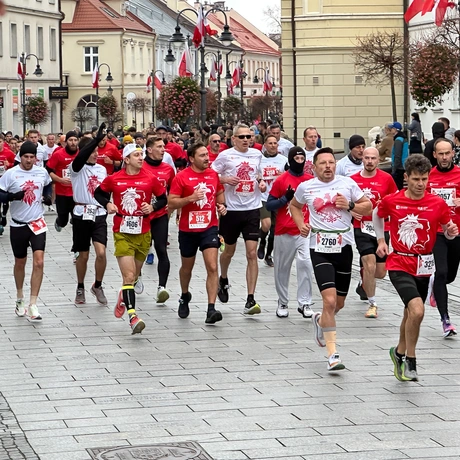 Rzeszów - 13. PKO Bieg Niepodległości w Rzeszowie - fot 38