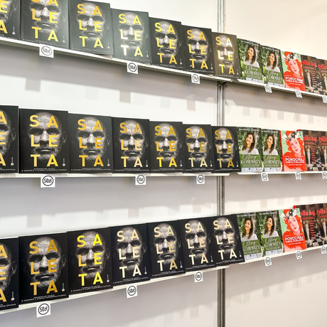 Rzeszów - Świąteczne Targi Książki 2025 w Rzeszowie - fot 44