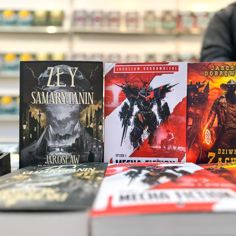 Rzeszów - Świąteczne Targi Książki 2025 w Rzeszowie - fot 40