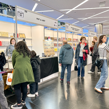 Rzeszów - Świąteczne Targi Książki 2025 w Rzeszowie - fot 8