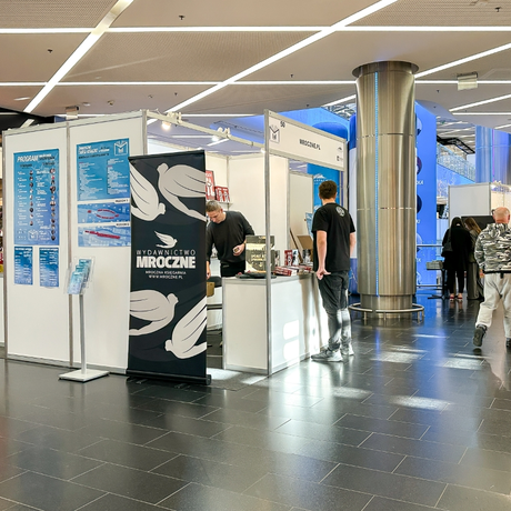 Rzeszów - Świąteczne Targi Książki 2025 w Rzeszowie - fot 15