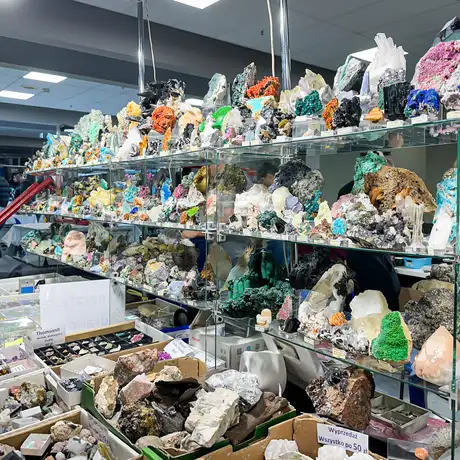 Rzeszów - Listopadowa Giełda Biżuterii i Minerałów w Rzeszowie - fot 22