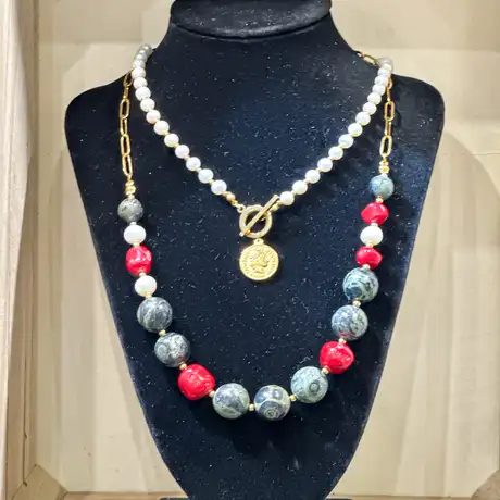 Rzeszów - Listopadowa Giełda Biżuterii i Minerałów w Rzeszowie - fot 9