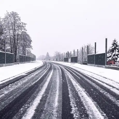 Rzeszów - Budowa drogi, która połączy ulice Krzyżanowskiego i Wieniawskiego [listopad 2025] - fot 23