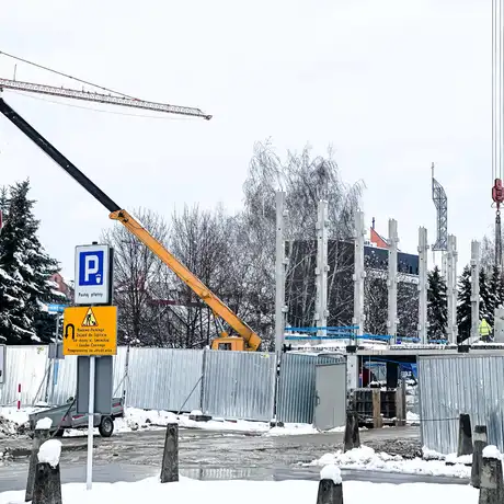 Rzeszów - Budowa piętrowego parkingu i lądowiska przy KSW nr 2 w Rzeszowie - fot 4