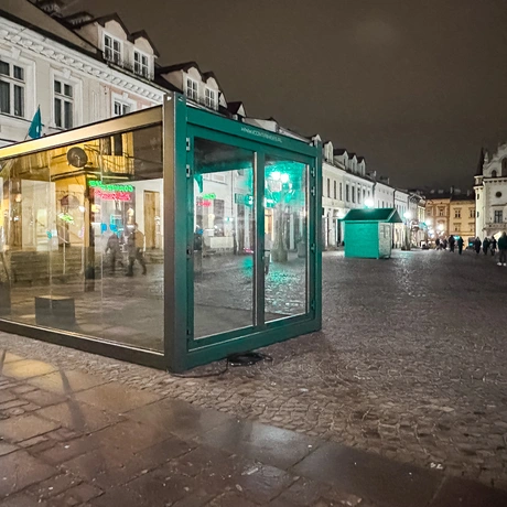 Rzeszów - Budowa Świątecznego Miasteczka w Rzeszowie - fot 11