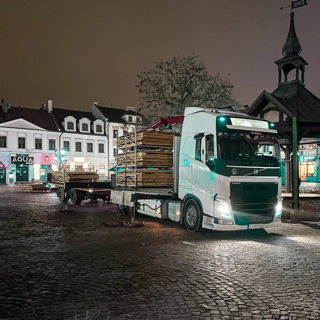 Rzeszów - Budowa Świątecznego Miasteczka w Rzeszowie - fot 9