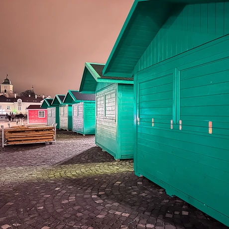 Rzeszów - Budowa Świątecznego Miasteczka w Rzeszowie - fot 12