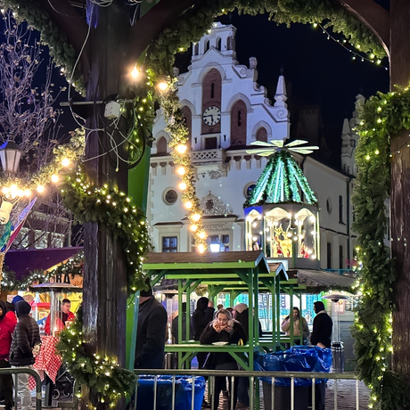 Rzeszów - Świąteczne Miasteczko na rzeszowskim Rynku [2025/2026] - fot 13