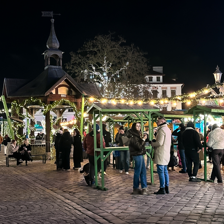 Rzeszów - Świąteczne Miasteczko na rzeszowskim Rynku [2025/2026] - fot 2