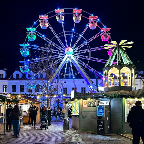 Rzeszów - Świąteczne Miasteczko na rzeszowskim Rynku [2025/2026] - fot 4