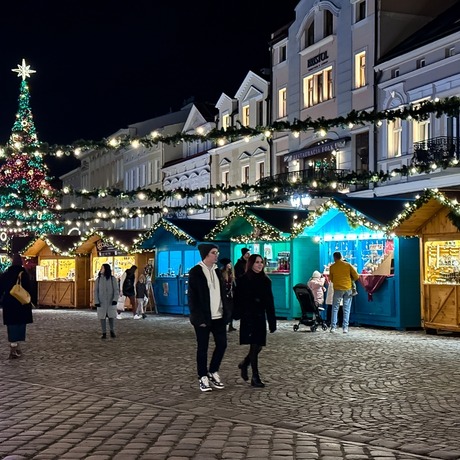 Rzeszów - Świąteczne Miasteczko na rzeszowskim Rynku [2025/2026] - fot 14