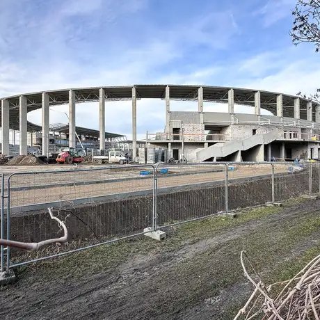 Rzeszów - Budowa Podkarpackiego Centrum Lekkiej Atletyki w Rzeszowie [grudzień 2025] - fot 21