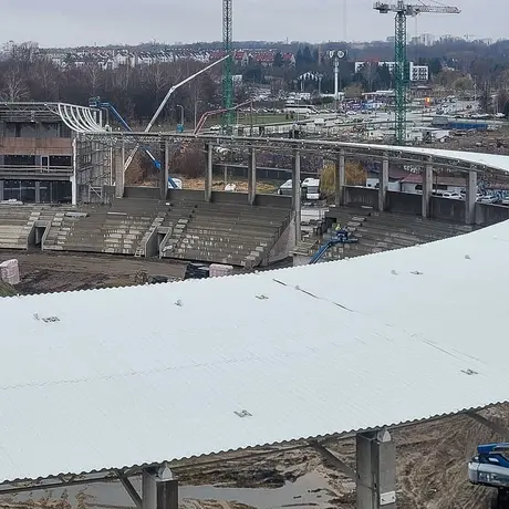 Rzeszów - Budowa Podkarpackiego Centrum Lekkiej Atletyki w Rzeszowie [grudzień 2025] - fot 3