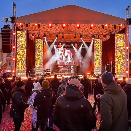 Rzeszów - 34. Finał Wielkiej Orkiestry Świątecznej Pomocy w Rzeszowie - fot 12