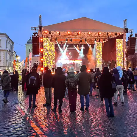 Rzeszów - 34. Finał Wielkiej Orkiestry Świątecznej Pomocy w Rzeszowie - fot 9