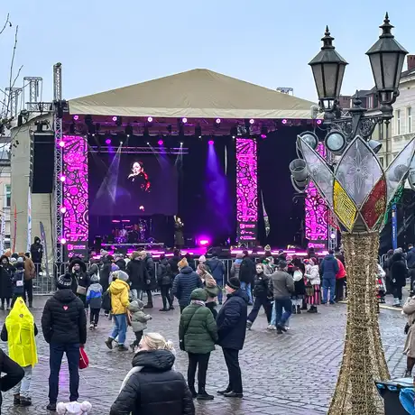 Rzeszów - 34. Finał Wielkiej Orkiestry Świątecznej Pomocy w Rzeszowie - fot 35