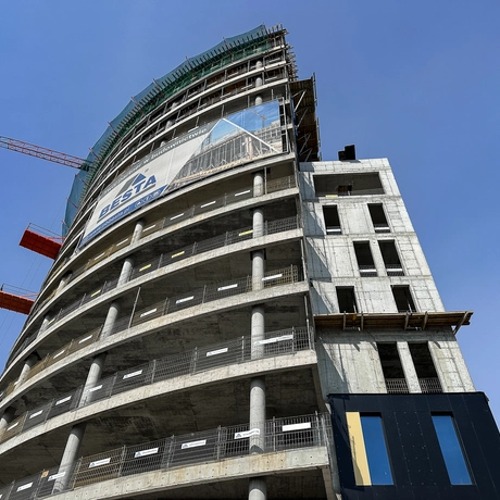 Rzeszów - Budowa 17-piętrowego wieżowca przy rondzie Pobitno - Lwowska 33 [marzec 2026] - fot 5