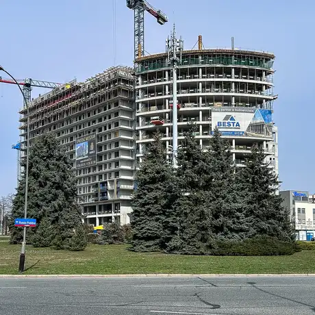 Rzeszów - Budowa 17-piętrowego wieżowca przy rondzie Pobitno - Lwowska 33 [marzec 2026] - fot 9