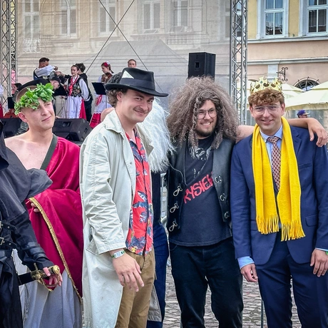 Rzeszów - Inauguracja 31. Rzeszowskich Juwenaliów na Rynku - fot 12
