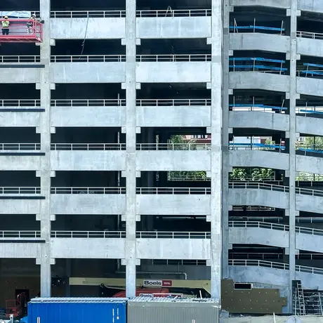 Rzeszów - Budowa piętrowego parkingu i lądowiska przy KSW nr 2 w Rzeszowie [maj 2026] - fot 12