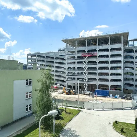 Rzeszów - Budowa piętrowego parkingu i lądowiska przy KSW nr 2 w Rzeszowie [maj 2026] - fot 13