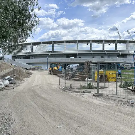 Rzeszów - Budowa Podkarpackiego Centrum Lekkiej Atletyki przy ul. Wyspiańskiego [maj 2026] - fot 1